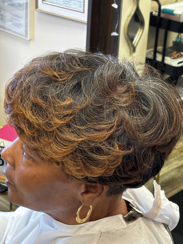 Shampoo & Style