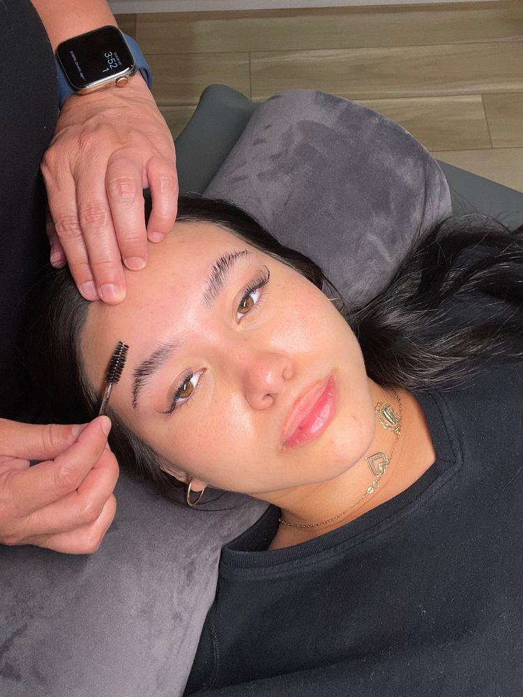 Eyebrow Lamination