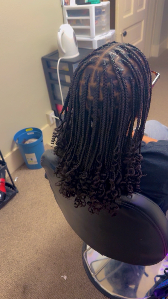 Preteen Medium Knottless/Box Braids at Hair By Niecey in Milwaukee, WI