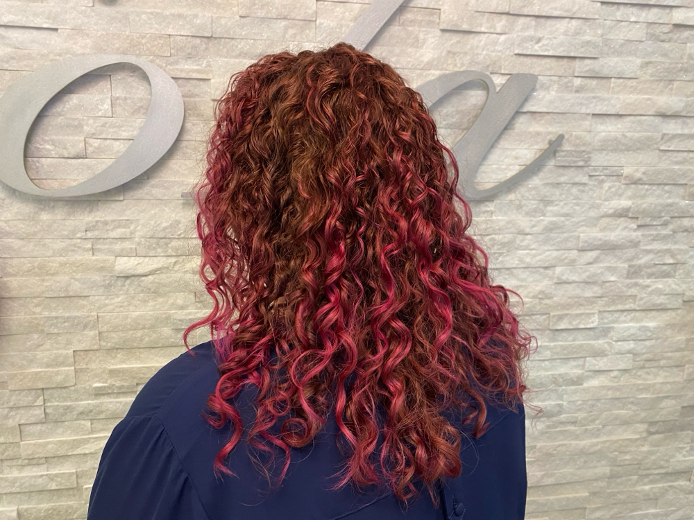 New Guest Ouidad/curly Haircut