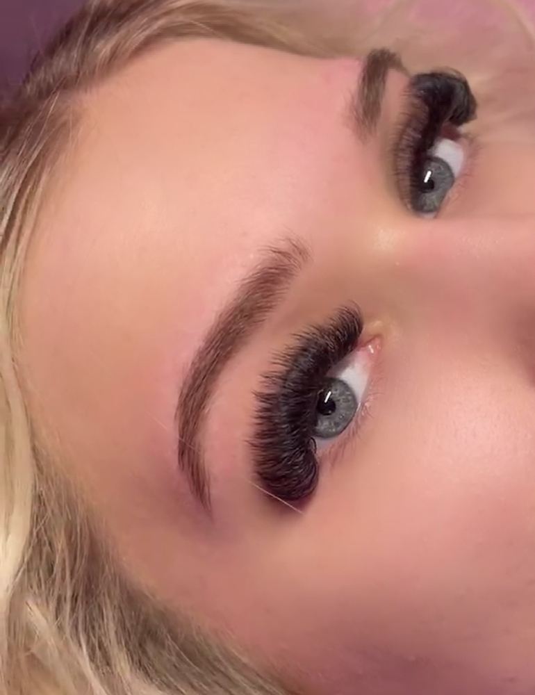 brow wax + tint