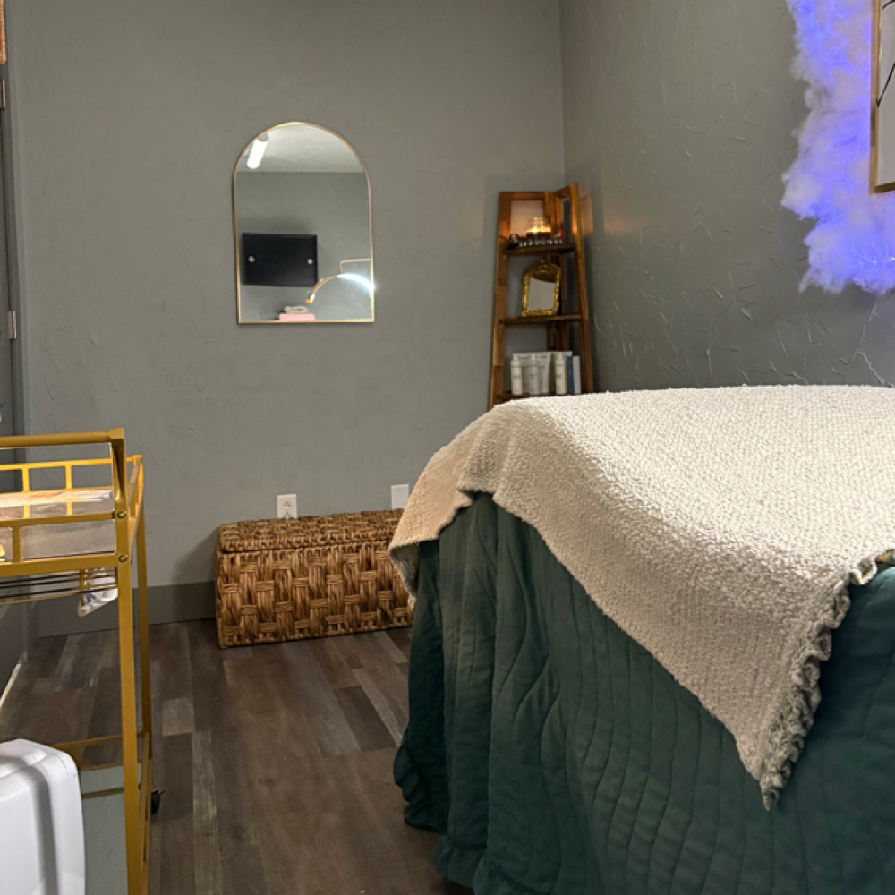 Mini Facial at The Radiance Room in East Liverpool, OH