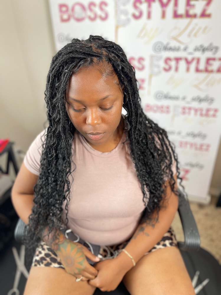 Boho Island Locs -Midbck