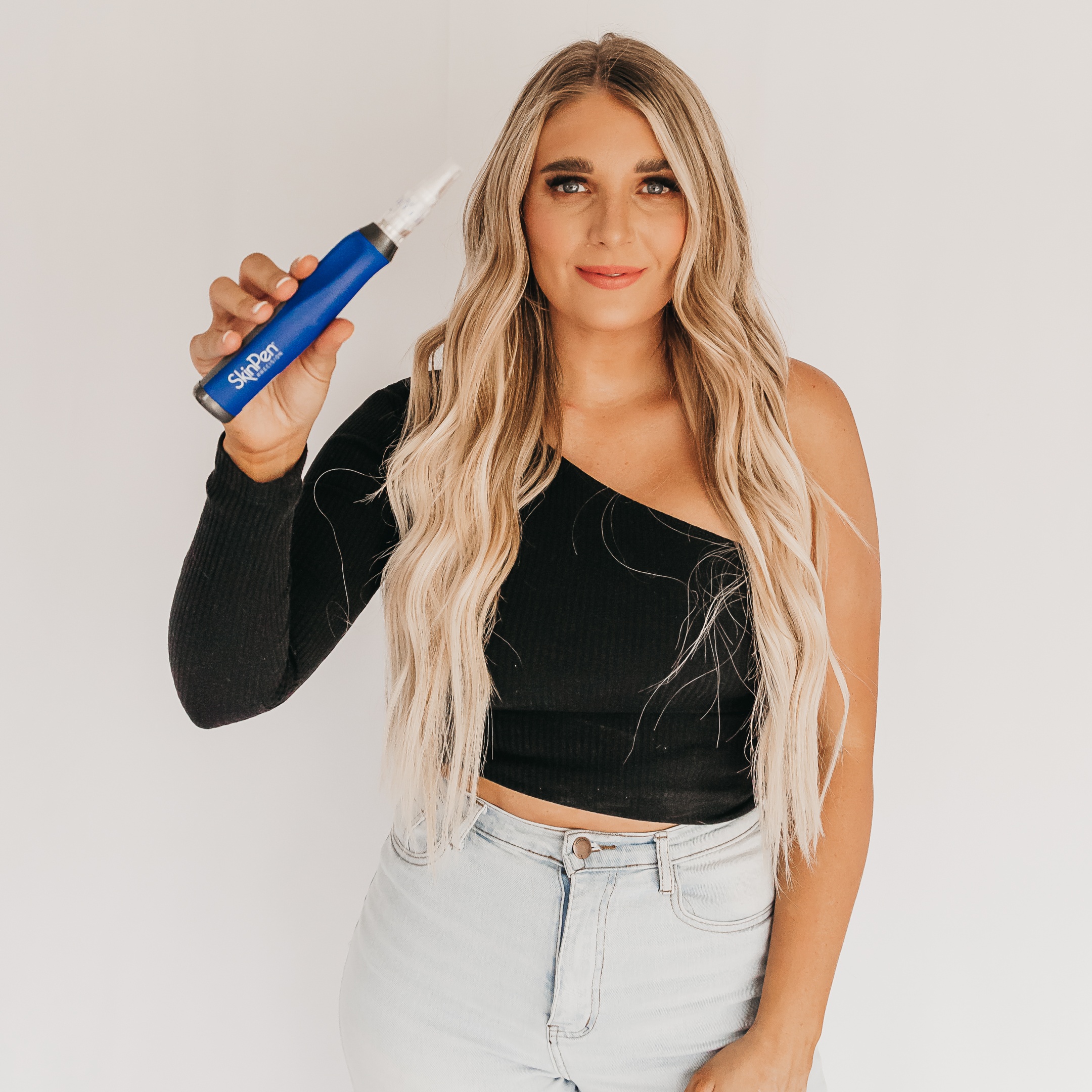 Microneedling Face & Neck