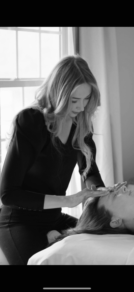 Signature Sculpt Facial 60 min