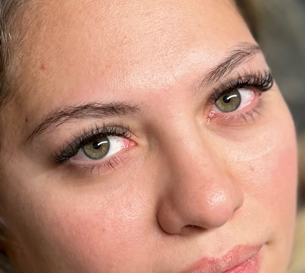 Hybrid YY Lashes - Full Set at Bloom Beauty Bar LLC in Houston, TX