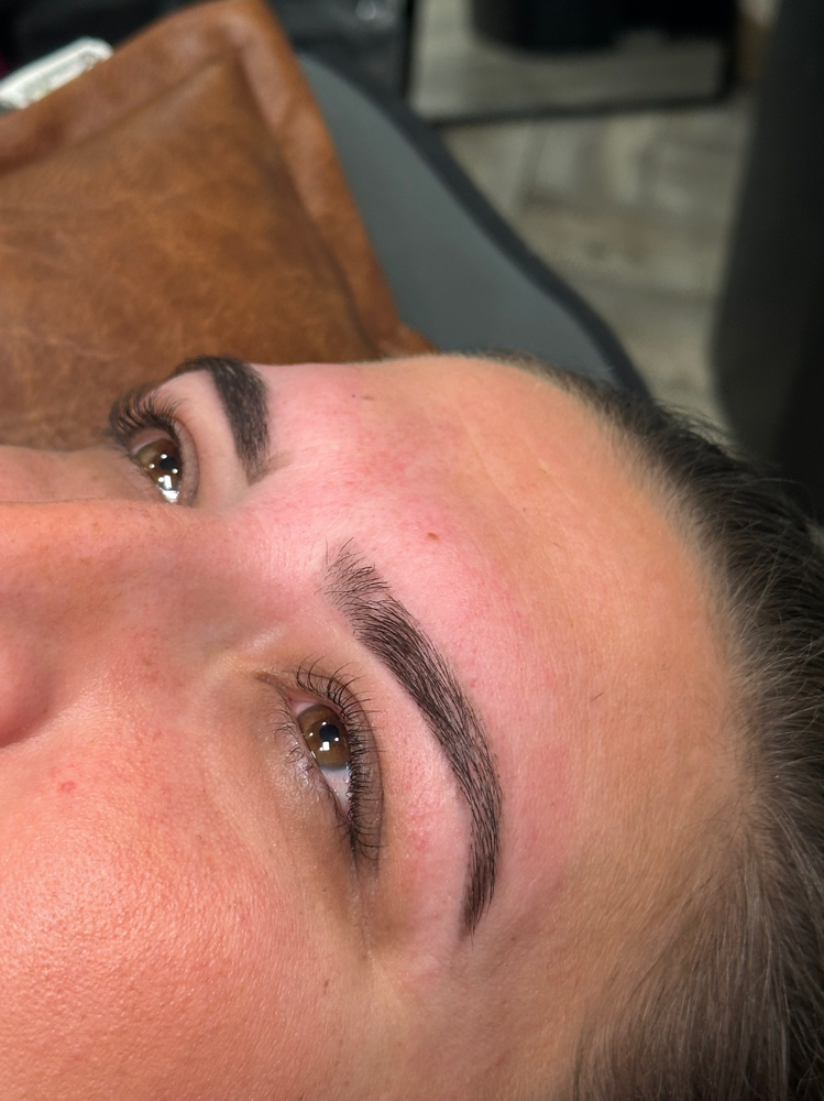 Lash Lift And Lash Tint