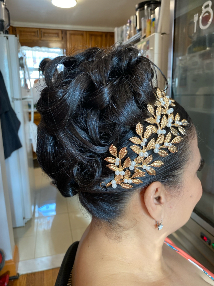 Bride & 3 Bridesmaids Updo