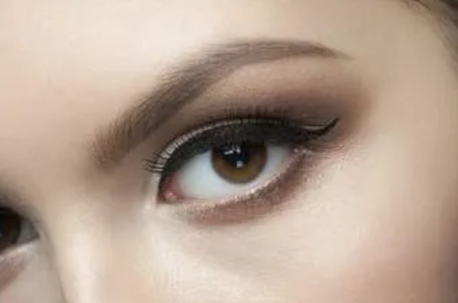 Permanent Eyeliner