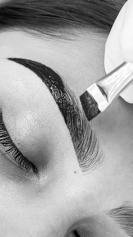 Brow Tint at Beautybybelleaesthetics in Louisville, KY