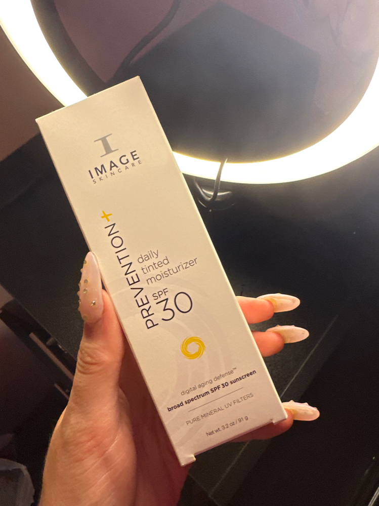 Daily tinted moisturizer Spf 30