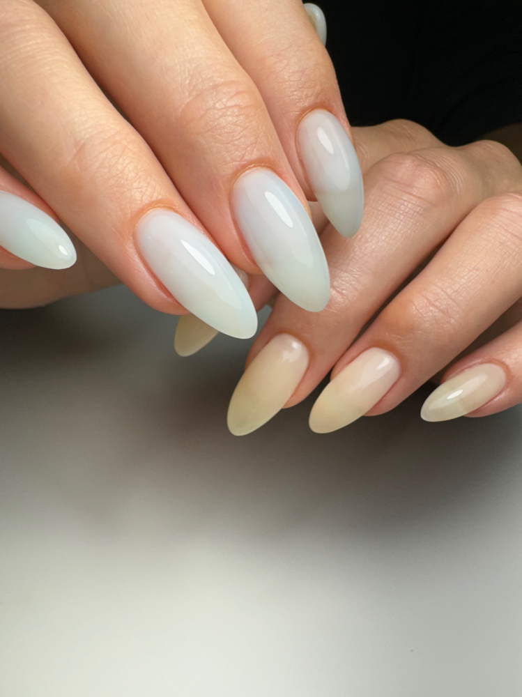Medium-Long Nail Service