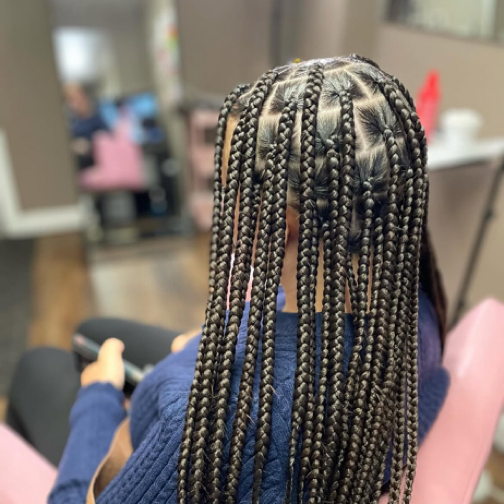 Medium Knotless at A.Stylesz in Columbia, PA