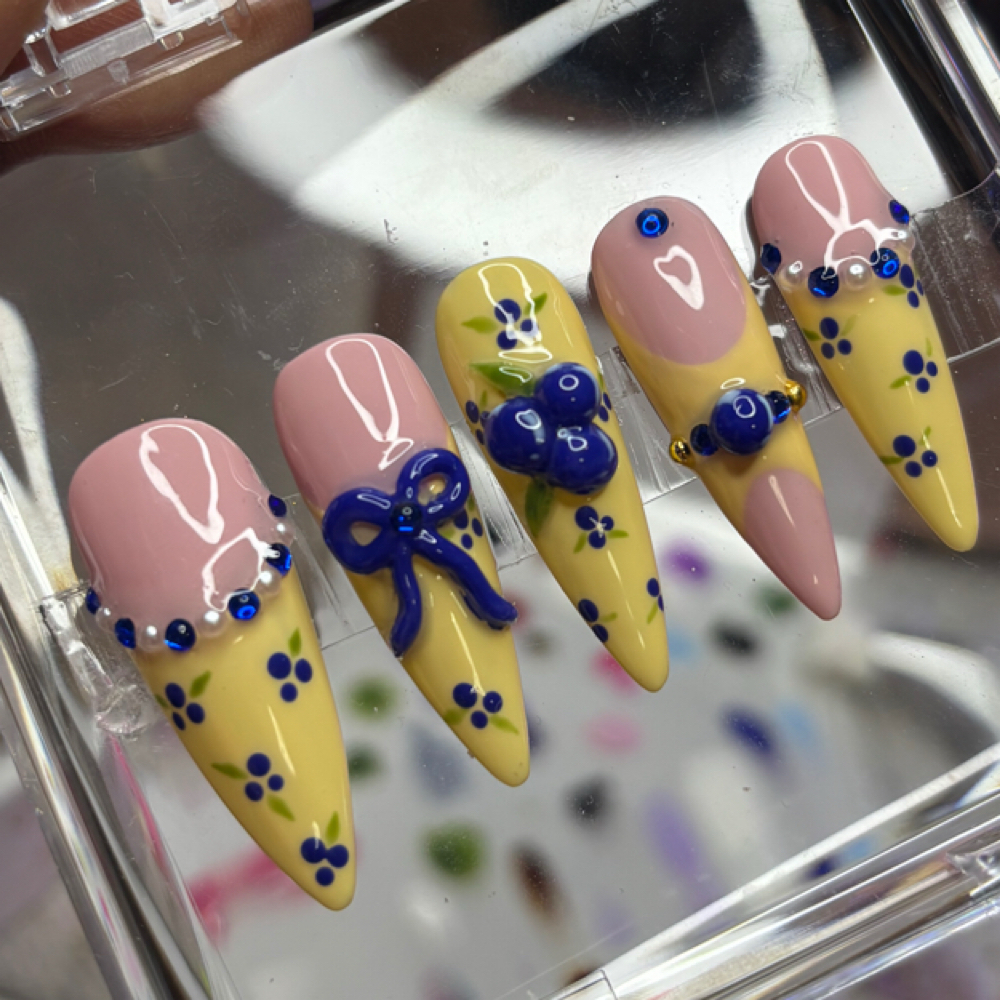 Deluxe Press-On Set at Keke’s Nail Studio in Daly City, CA