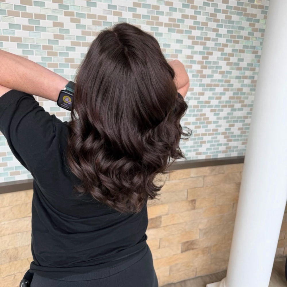 Single Color at Bella’s Beauty Salon, LLC in Moore, OK
