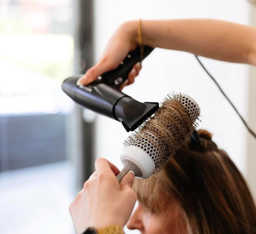 shampoo blowout
