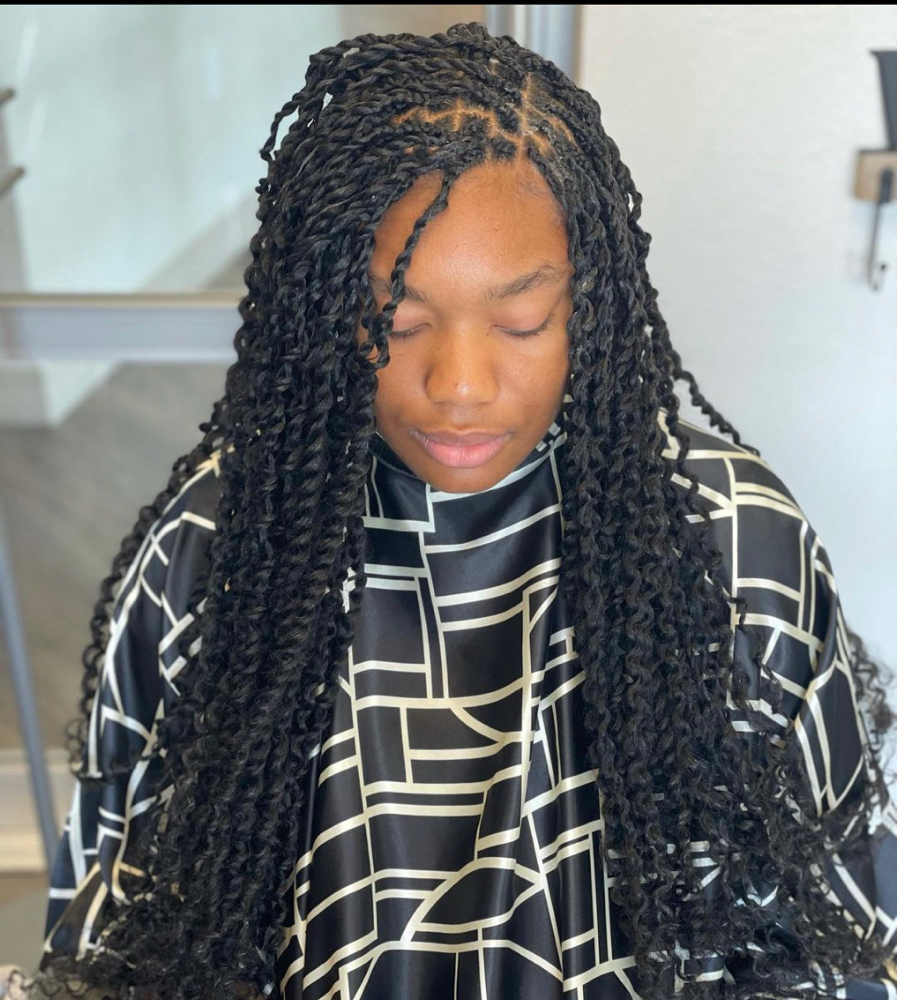 Small Passion Twist