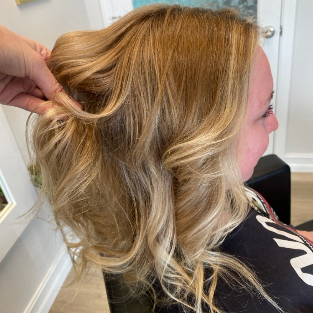 Basic Haircut at LunarFlameHair in Palm Harbor, FL