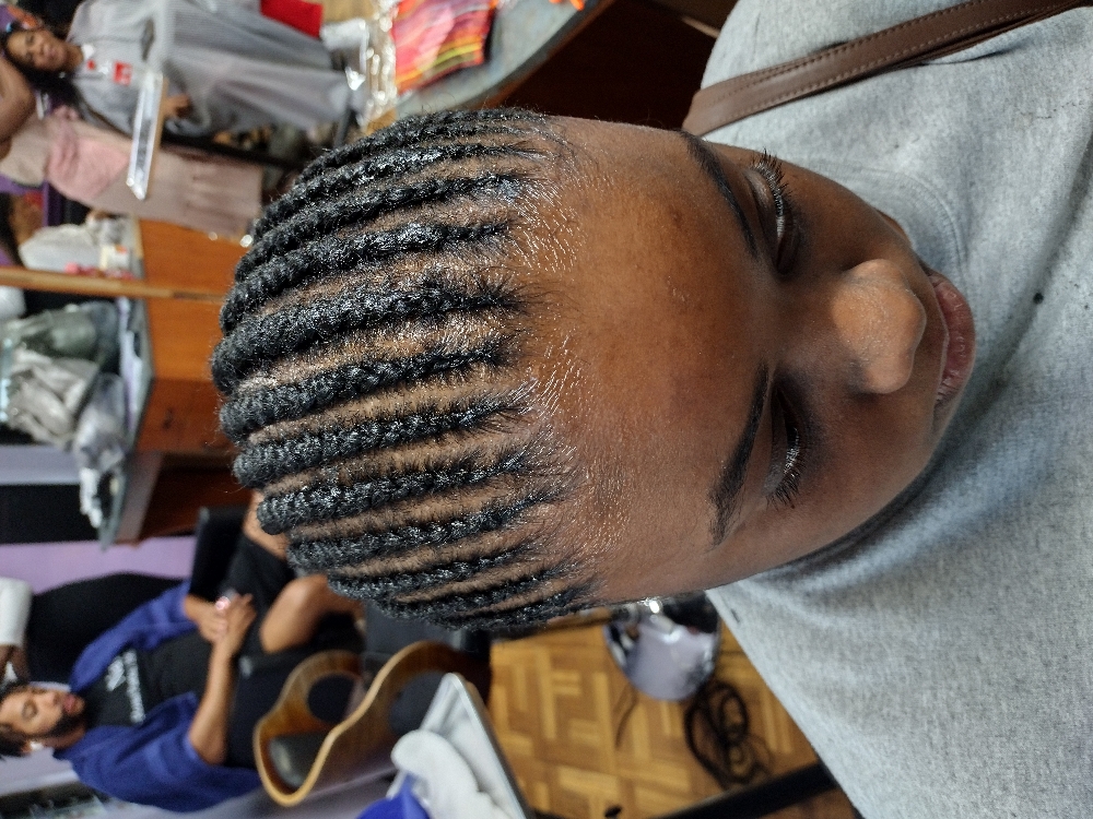 Cornrows Ladies no extensions