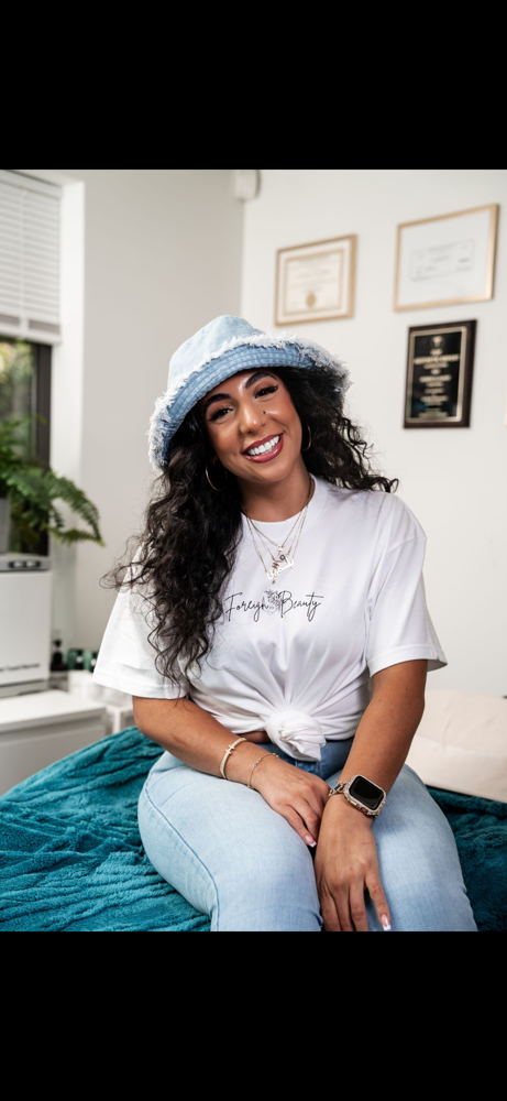 Foreign Beauty T Shirt Large
