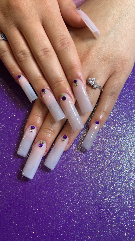 Long Acrylic Fill Starts@ at PrettyP Nailz in Sandusky, OH