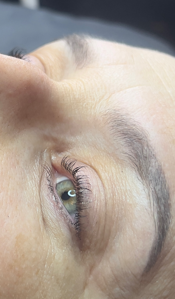 Lash Lift And Tint