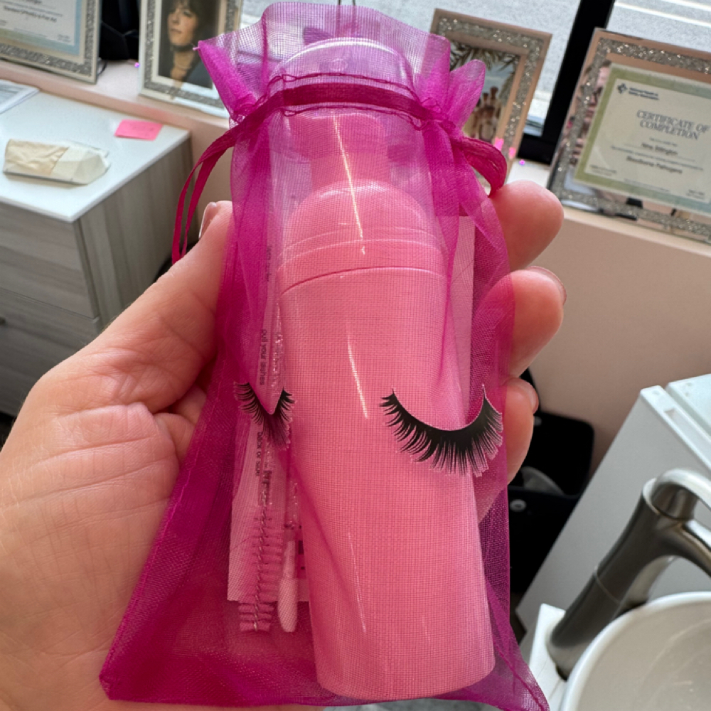 Lash Shampoo at NLoveLash&Brows in Kansas City, MO