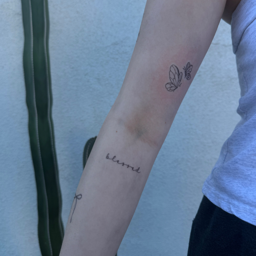 STICKER SLEEVE WITH @maliaasonn at DAZEY AESTHETIC COLLECTIVE in Phoenix, AZ