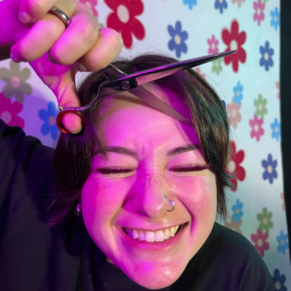 Bang Trim at Vibeatory Hair Shop in Tempe, AZ