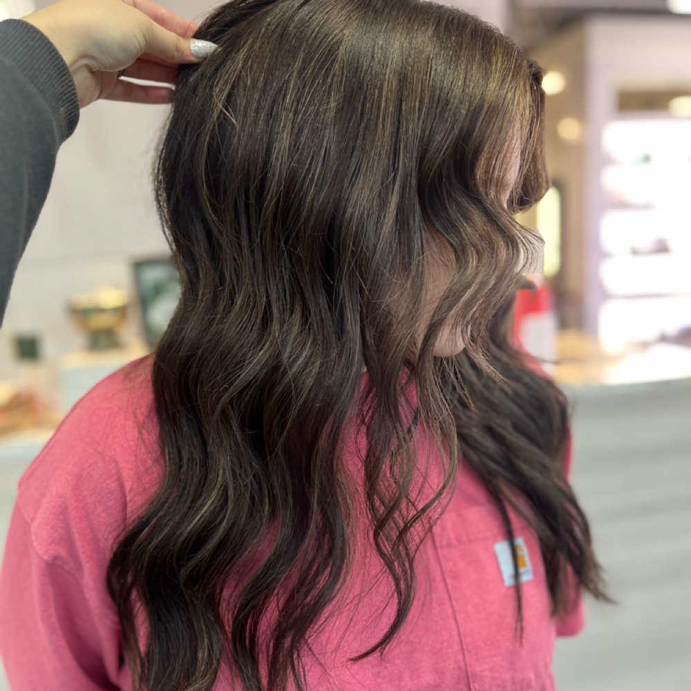 Signature Long Blow Out at Rachel Zanath in Akron, OH