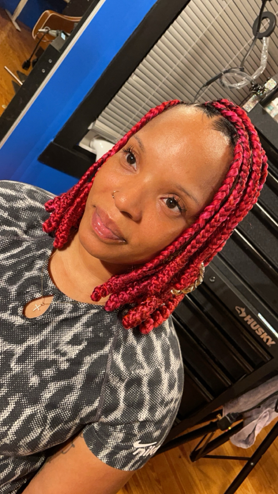 Shoulder length, knotless knots
