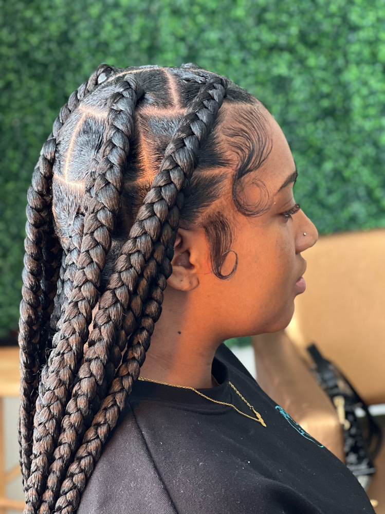 large knotless at braidsbyderri in atlanta, GA
