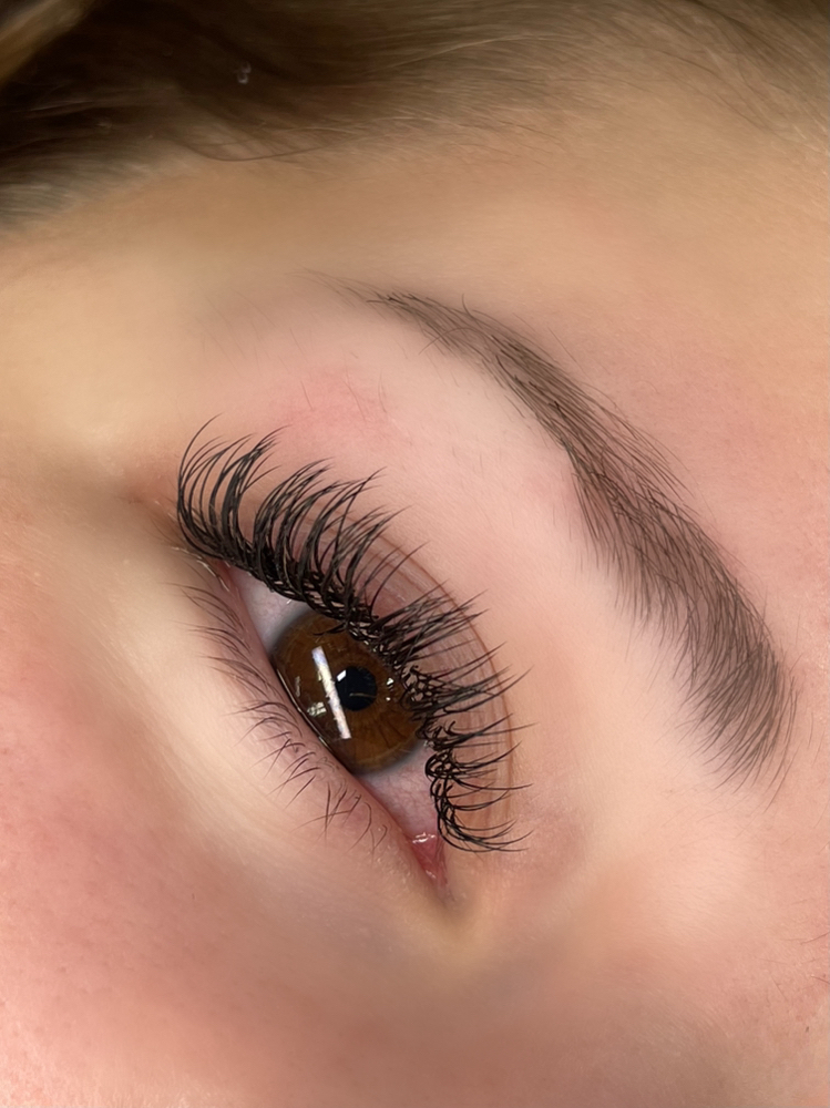 Classic Fullset at LashubyKiarraK in Farmington Hills, MI