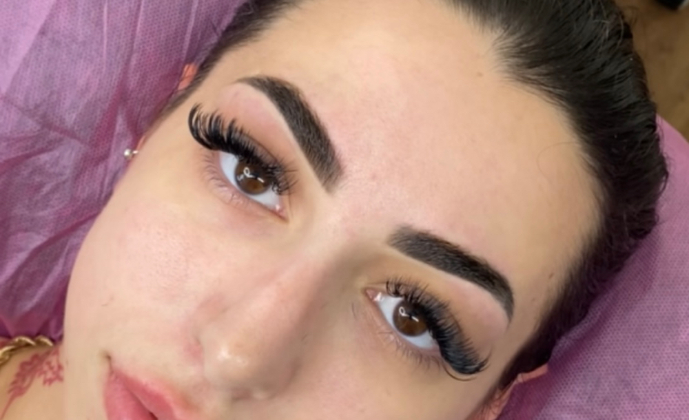 Brow thread x Hybrid dye