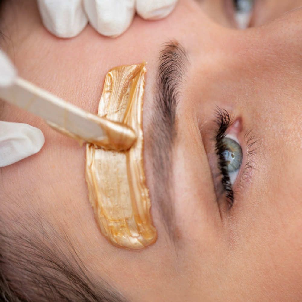 Brow Wax at Polished Pearl in Columbus, OH