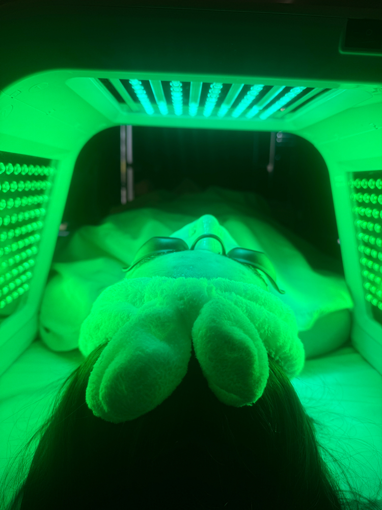 Facial Regular at Dolls skin in Waukegan, IL