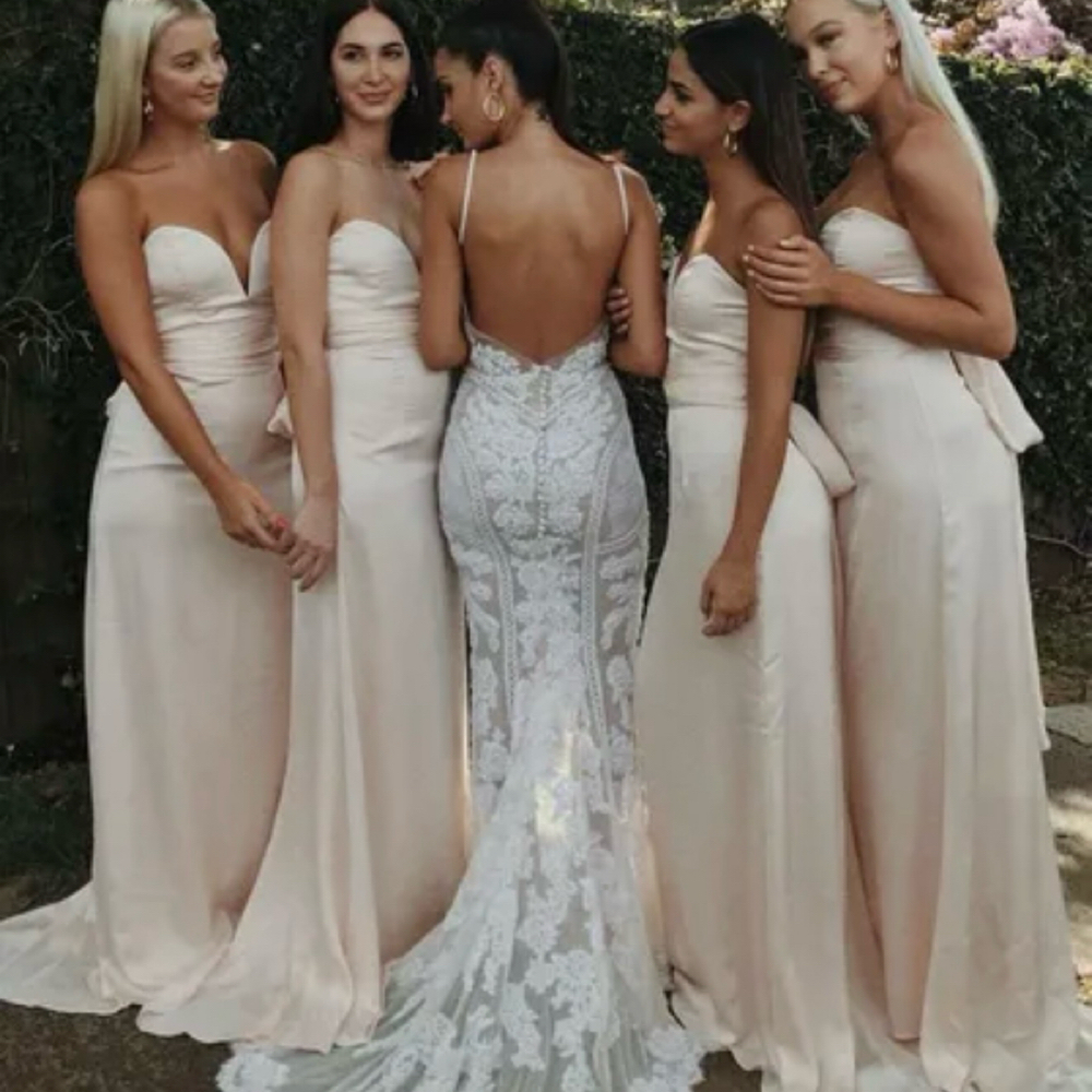 ⚜️BRIDES & BRIDAL PARTYS⚜️