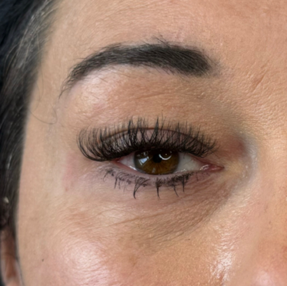 FULLSET: Hybrid Lash Extension at Chauntelles aesthetics in Bangor, ME