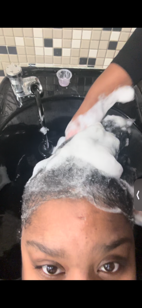 Basic Shampoo at Oshi Wrote My Roots in Dallas, TX