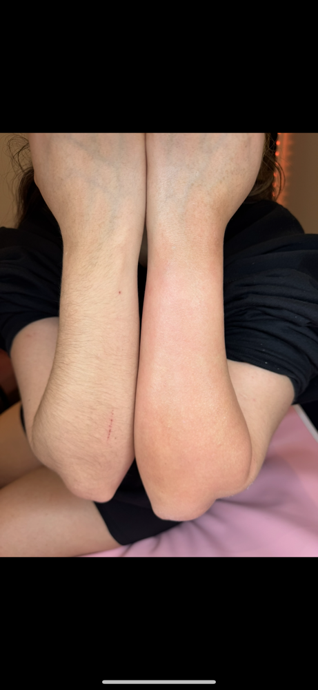 Arm Wax at Destiny’s Beauty Lounge in Long Beach, CA