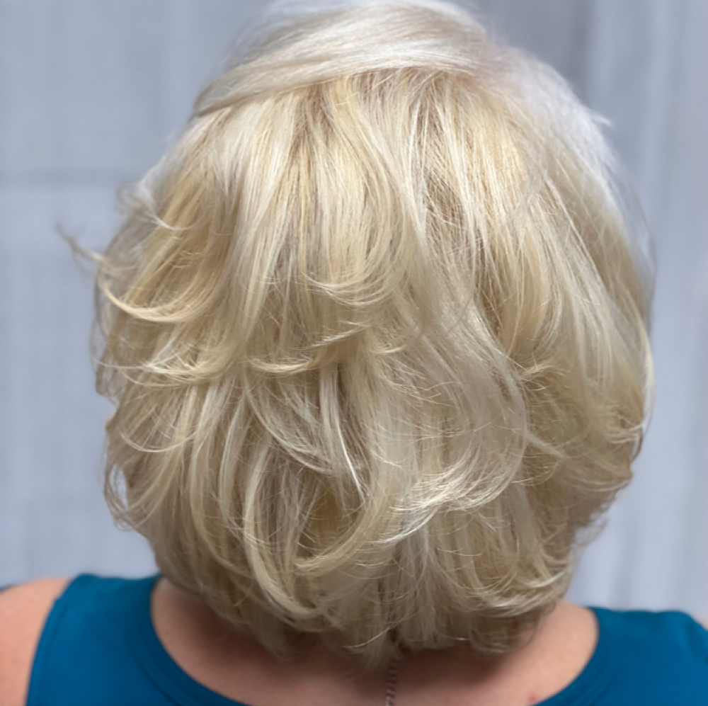 Womens Cut at Glimpse Studio in Birmingham, AL