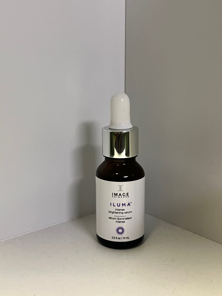 Iluma Brighting Serum