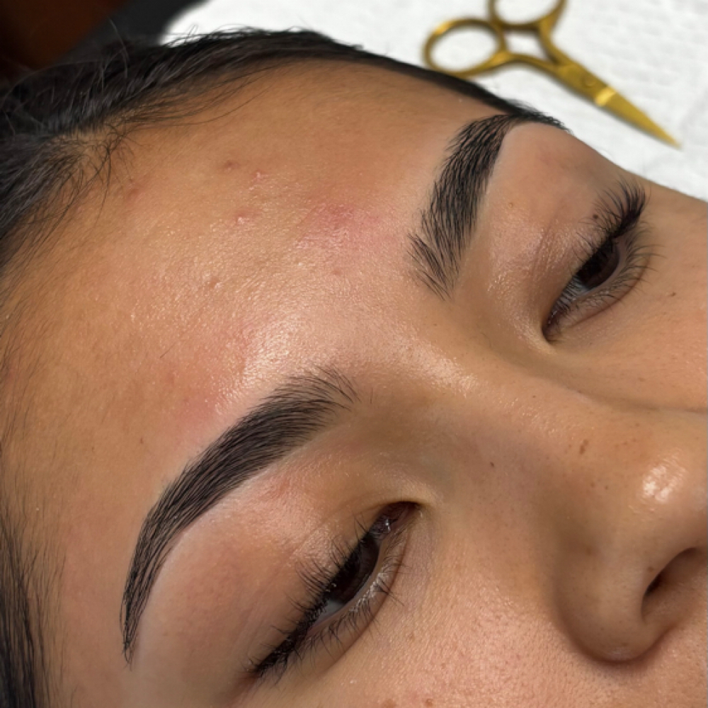 Brow Clean Up at Glowology Esthetics in Papillion, NE