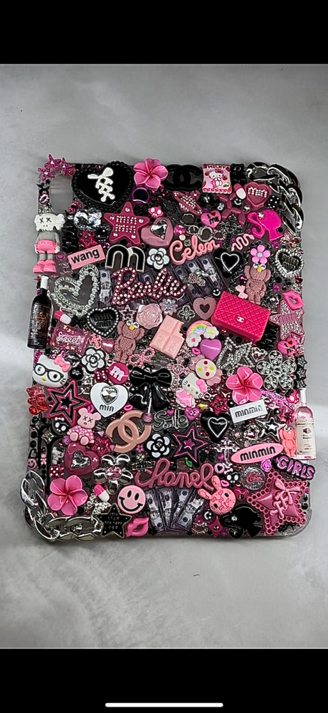 Custom Junk iPad Case at Ree Polished You in Broadview, IL