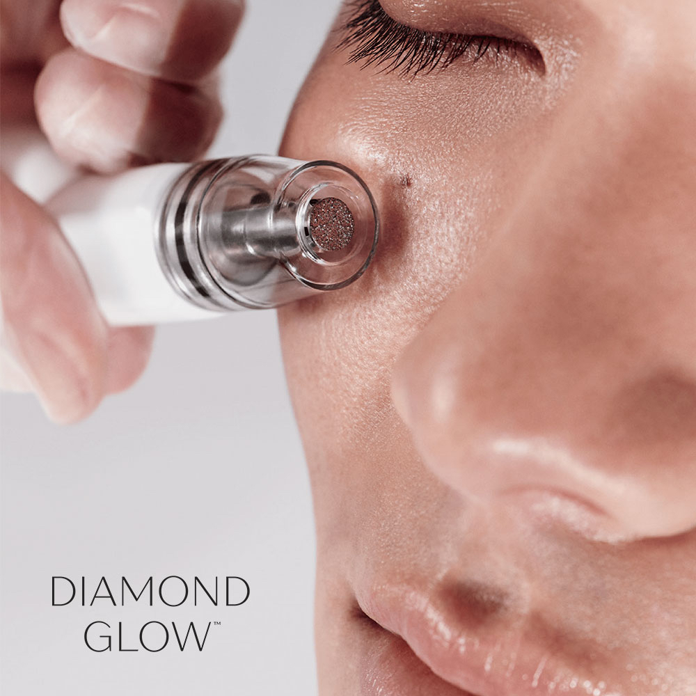 Signature Diamond Glow Experience at Liv For Aesthetics in Tempe, AZ