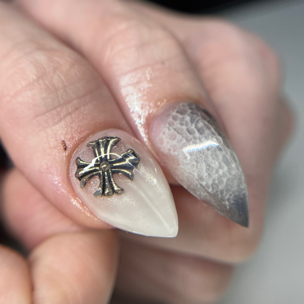 Claws at NALES in Phoenix, AZ