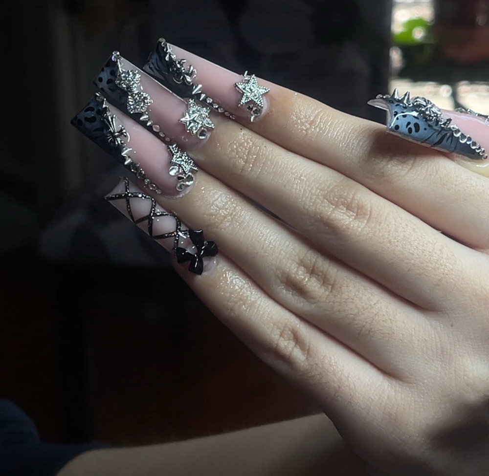 Long Acrylic Set ( Dm For Prices )