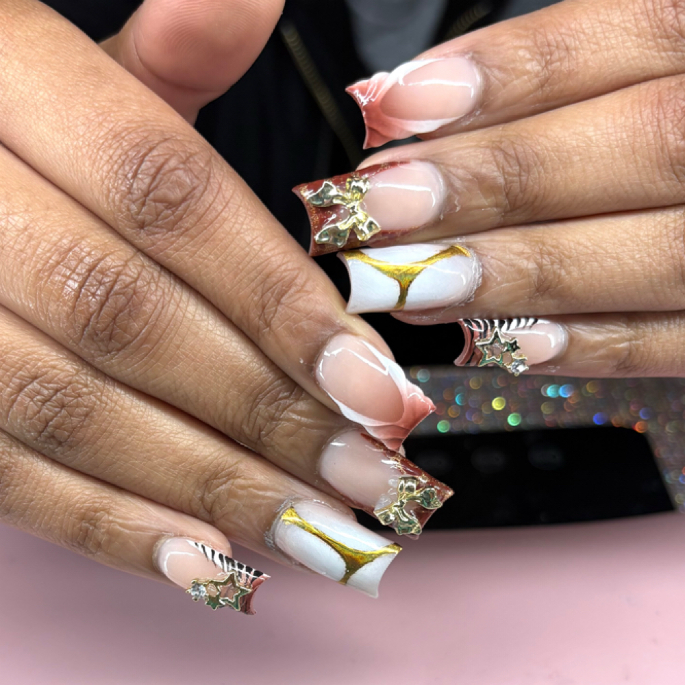 Full Set (medium) at TheBeautieRooM in Toledo, OH