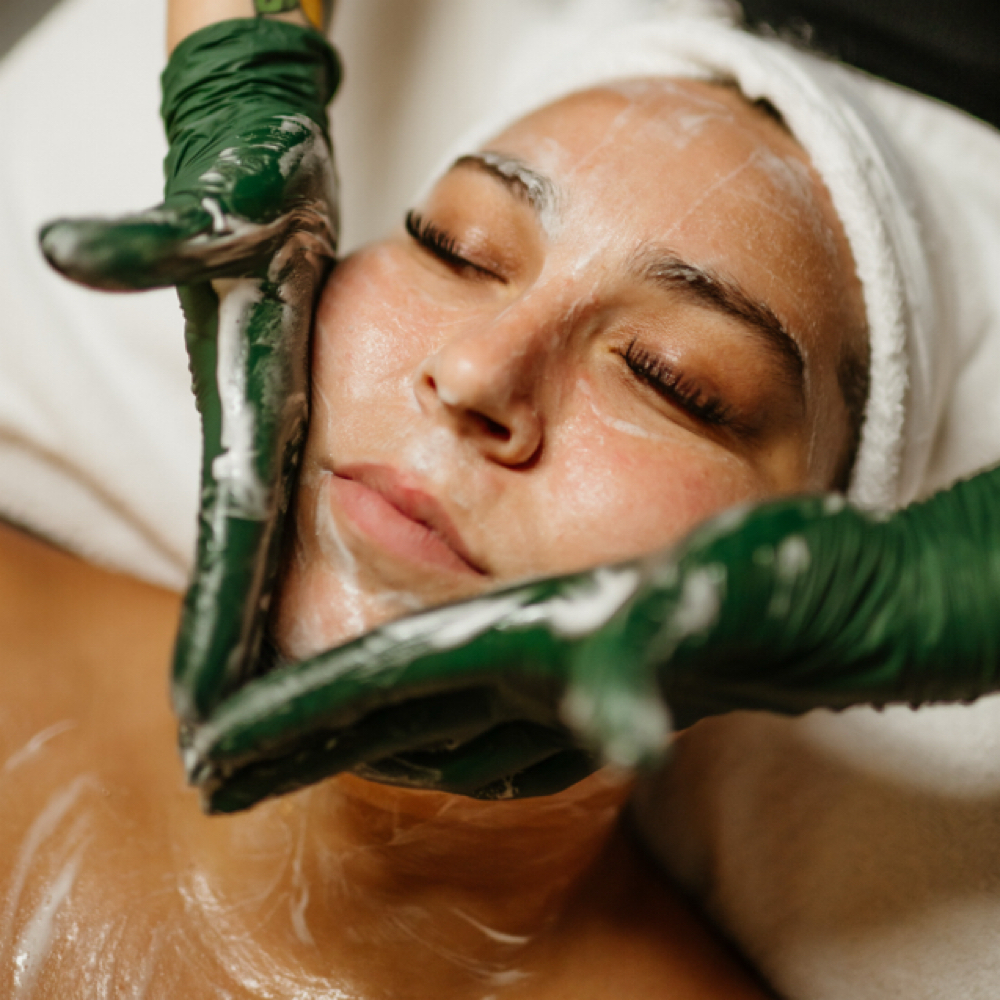 Oxygen Glow Facial - 60min