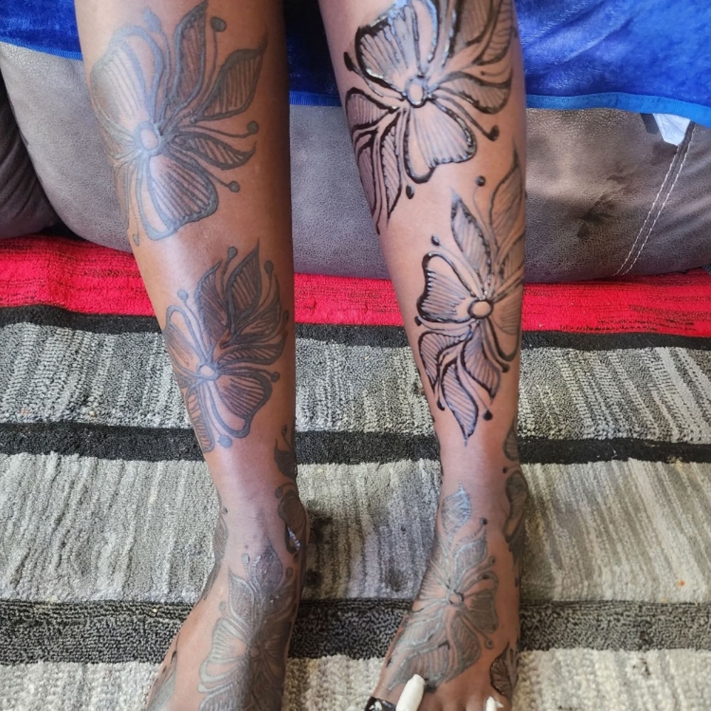 Full Henna Design at Yar's Hands On Salon in Fargo, ND